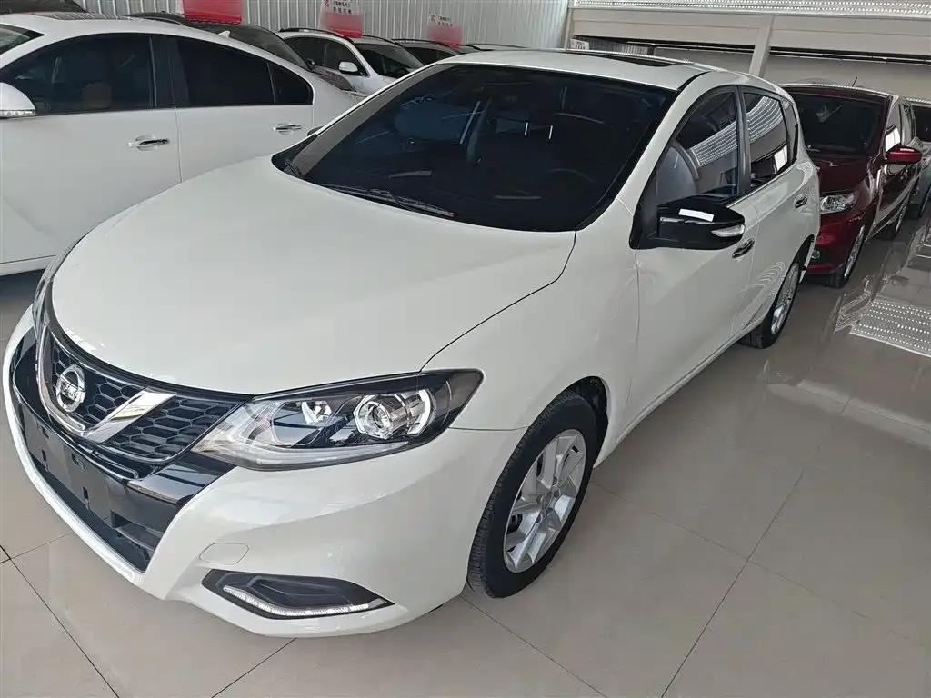 Nissan Tiida 2024 из CN, фото 1