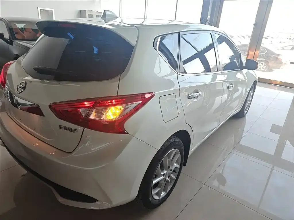 Nissan Tiida 2024 из CN, фото 6