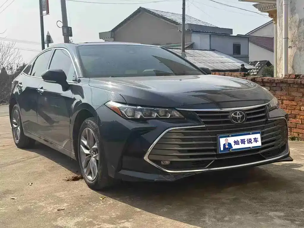Toyota Avalon 2021 из CN, фото 2