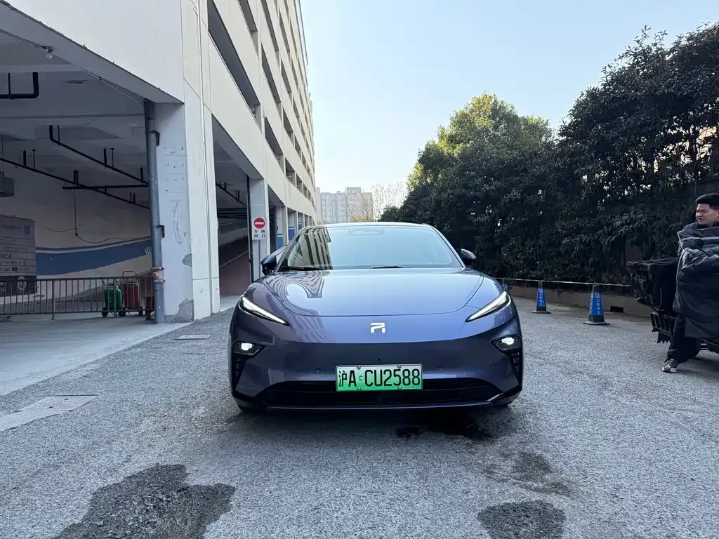 Roewe Feifan F7 2023 из CN, фото 8