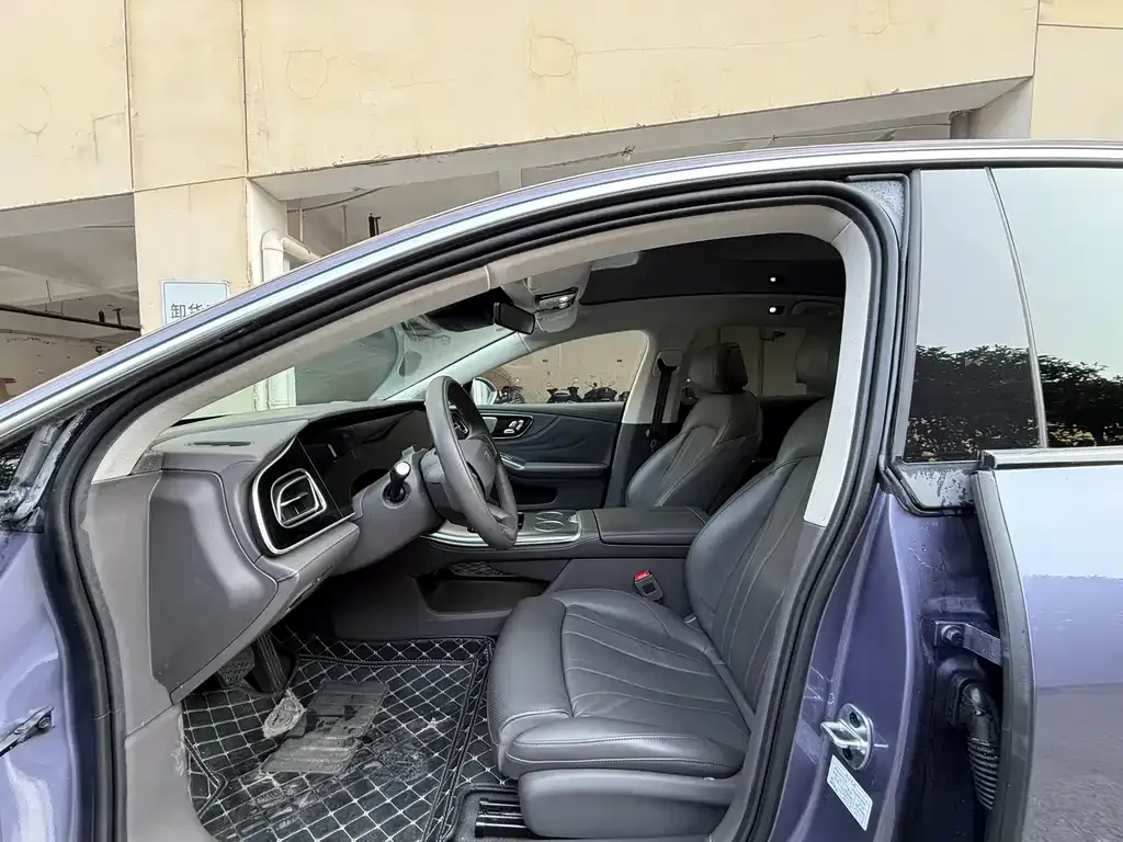 Roewe Feifan F7 2023 из CN, фото 2