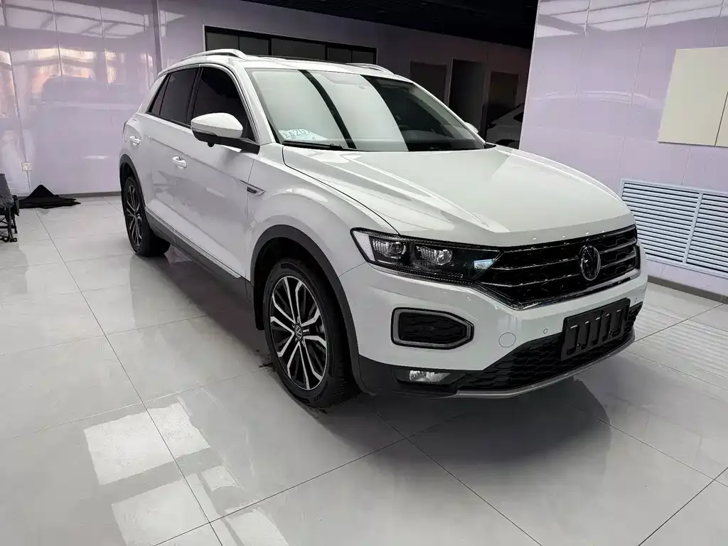 Volkswagen T-Roc 2023 из CN, фото 9
