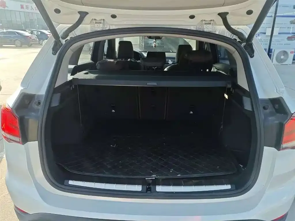 BMW X1 2022 из CN, фото 8