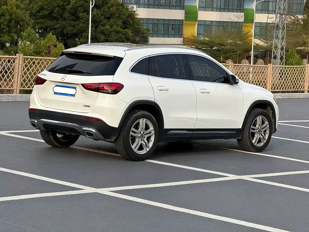 Mercedes-Benz GLA 2023 из CN, фото 5