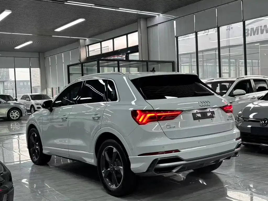 Audi Q3 2022 из CN, фото 6
