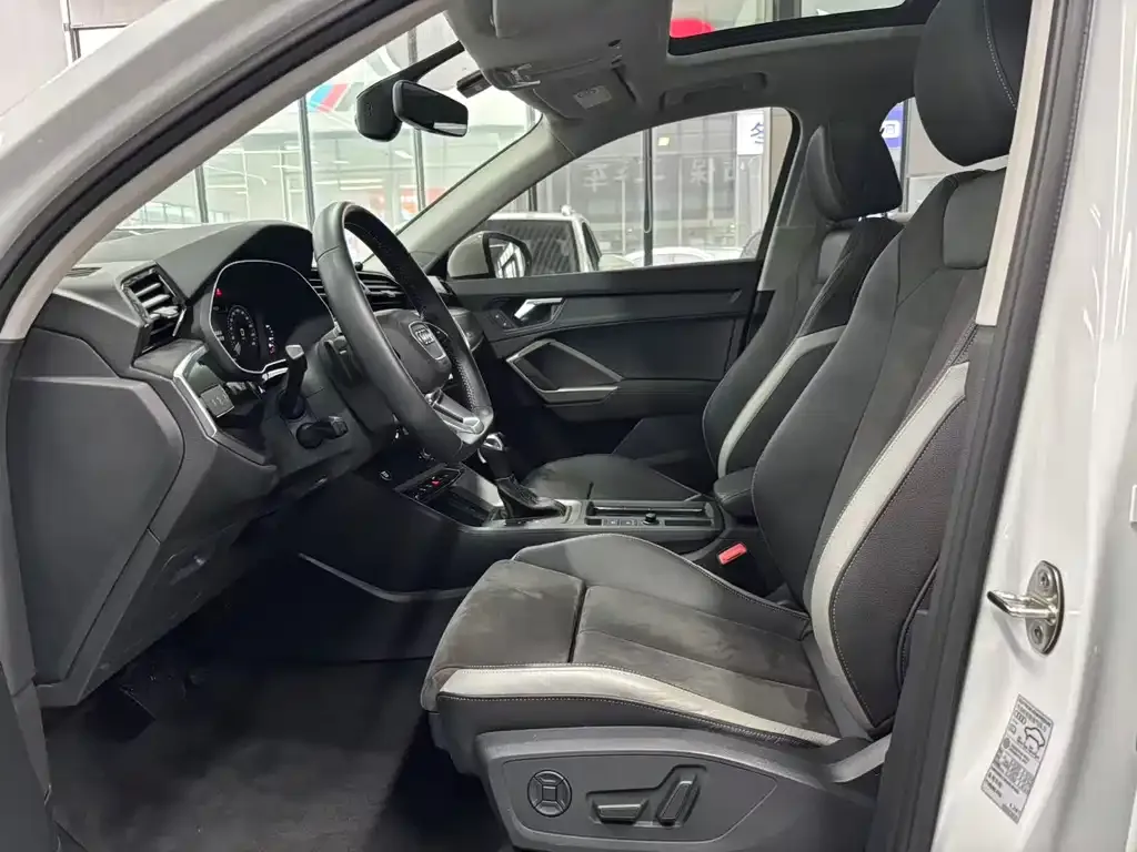 Audi Q3 2022 из CN, фото 8