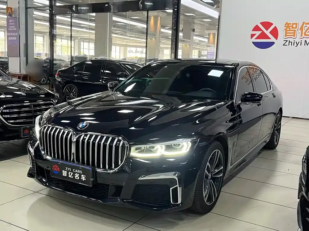 BMW 7 Series 2021 из CN, фото 1