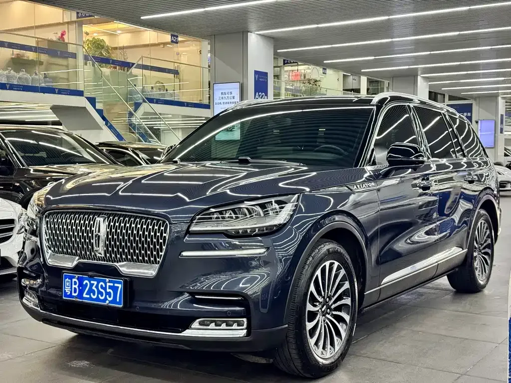 Lincoln Aviator 2021 из CN, фото 1