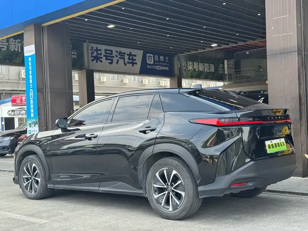 Lexus RZ 2023 из CN, фото 3