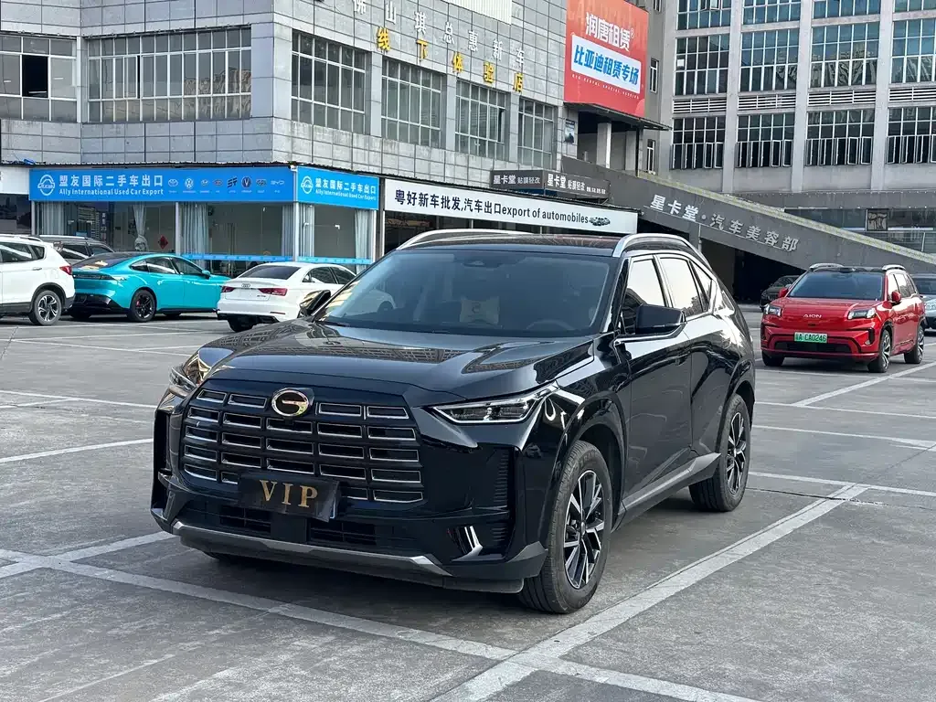 GAC Motor Trumpchi GS4