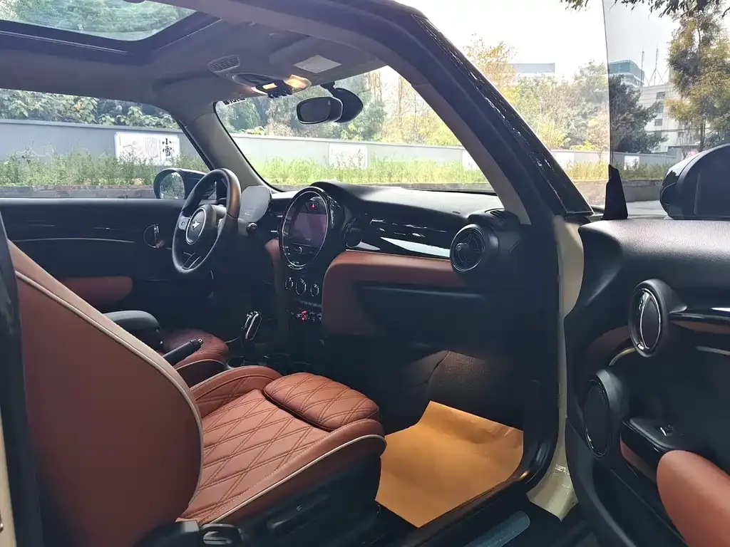 MINI Cooper (3-door) 2021 из CN, фото 4