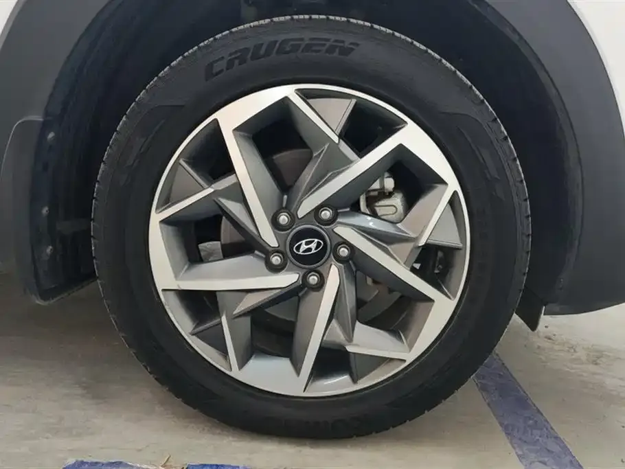 Hyundai Tucson — фото 7