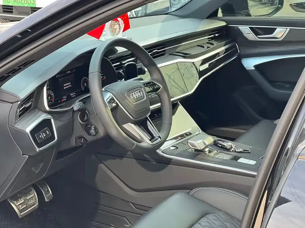 Audi A6L 2025 из CN, фото 8