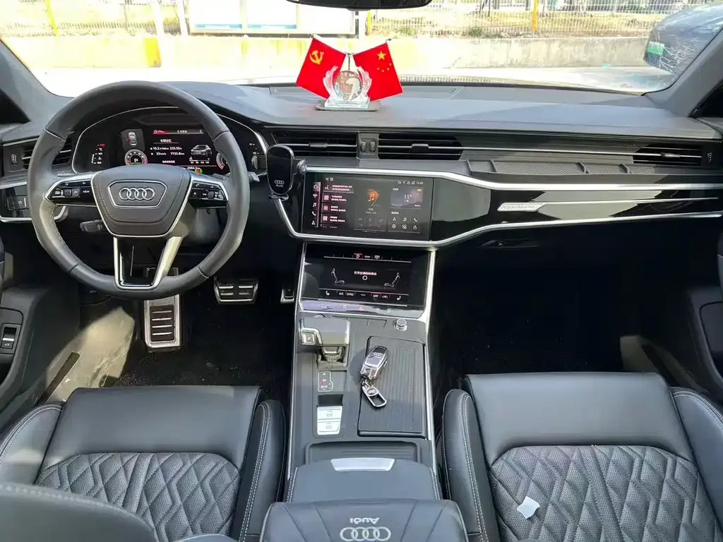 Audi A6L 2025 из CN, фото 2