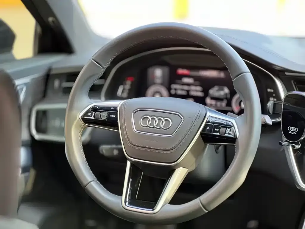Audi A6L 2025 из CN, фото 3