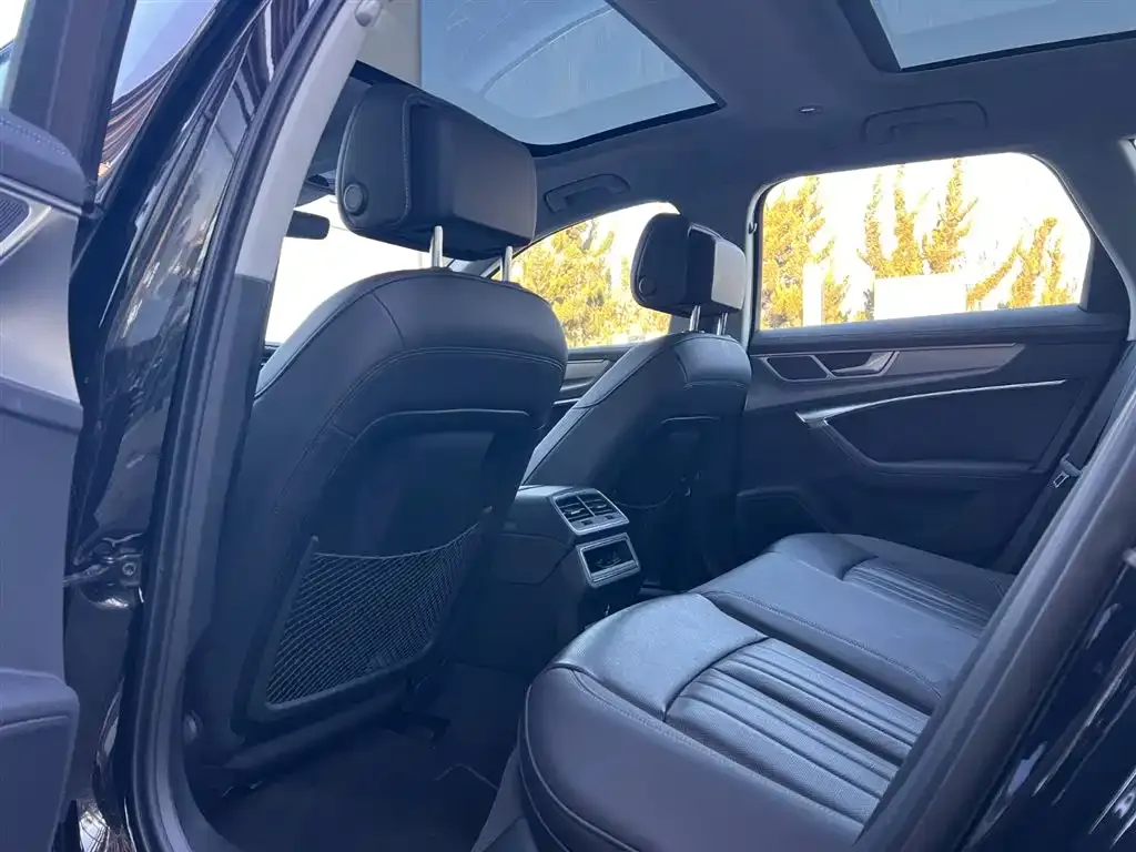 Audi A6 (Import) 2024 из CN, фото 3