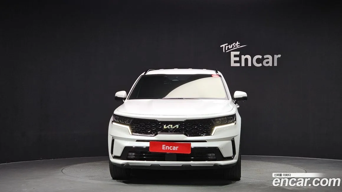 Kia Sorento — фото 9
