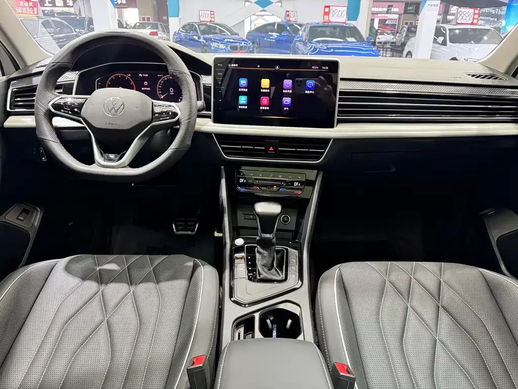Volkswagen Tiguan L 2022 из CN, фото 10
