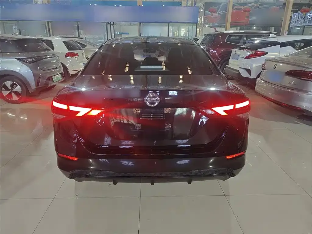 Nissan Sylphy 2023 из CN, фото 9