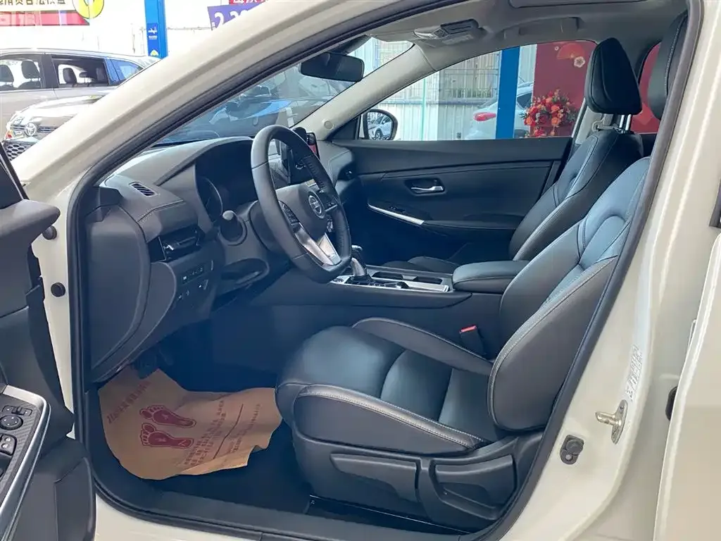 Nissan Sylphy 2023 из CN, фото 4