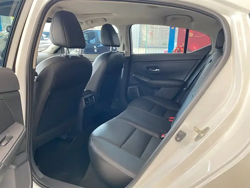 Nissan Sylphy 2023 из CN, фото 5
