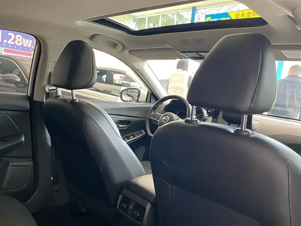Nissan Sylphy 2023 из CN, фото 10
