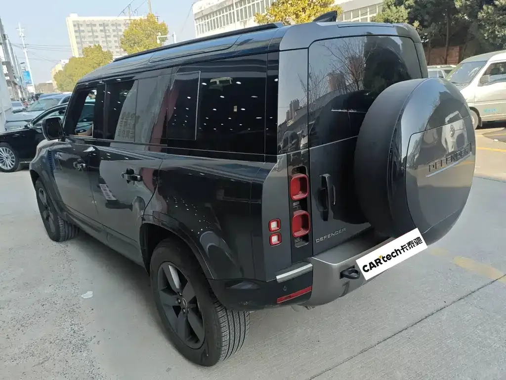 Land Rover Defender 2025 из CN, фото 8