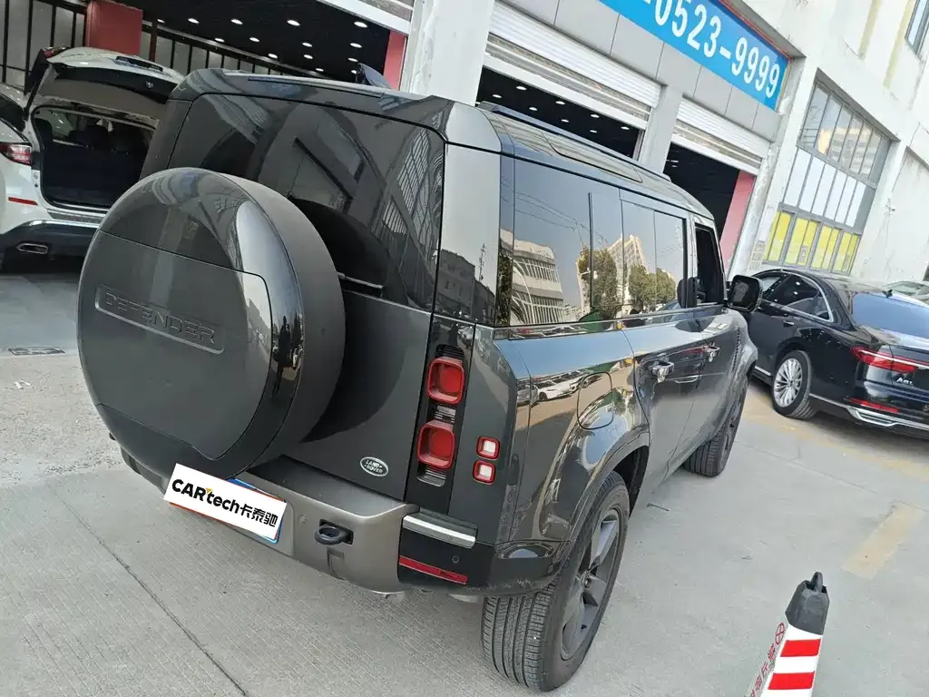 Land Rover Defender 2025 из CN, фото 7