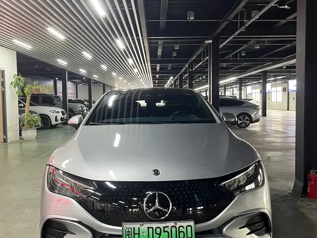 Mercedes-Benz EQE 2024 из CN, фото 10