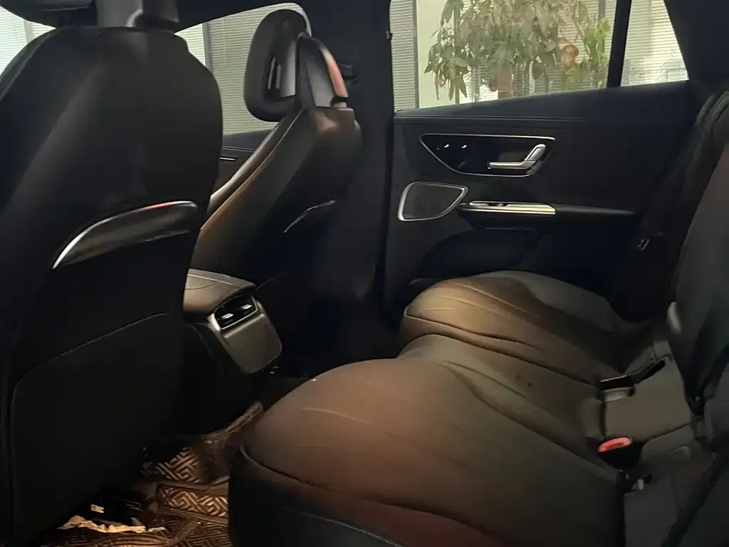 Mercedes-Benz EQE 2024 из CN, фото 2