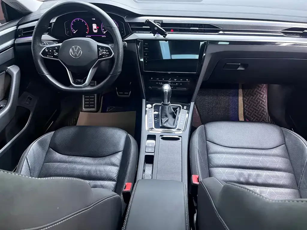 Volkswagen CC 2023 из CN, фото 8