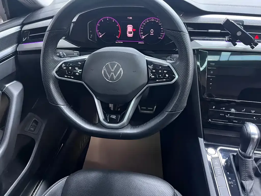 Volkswagen CC 2023 из CN, фото 9