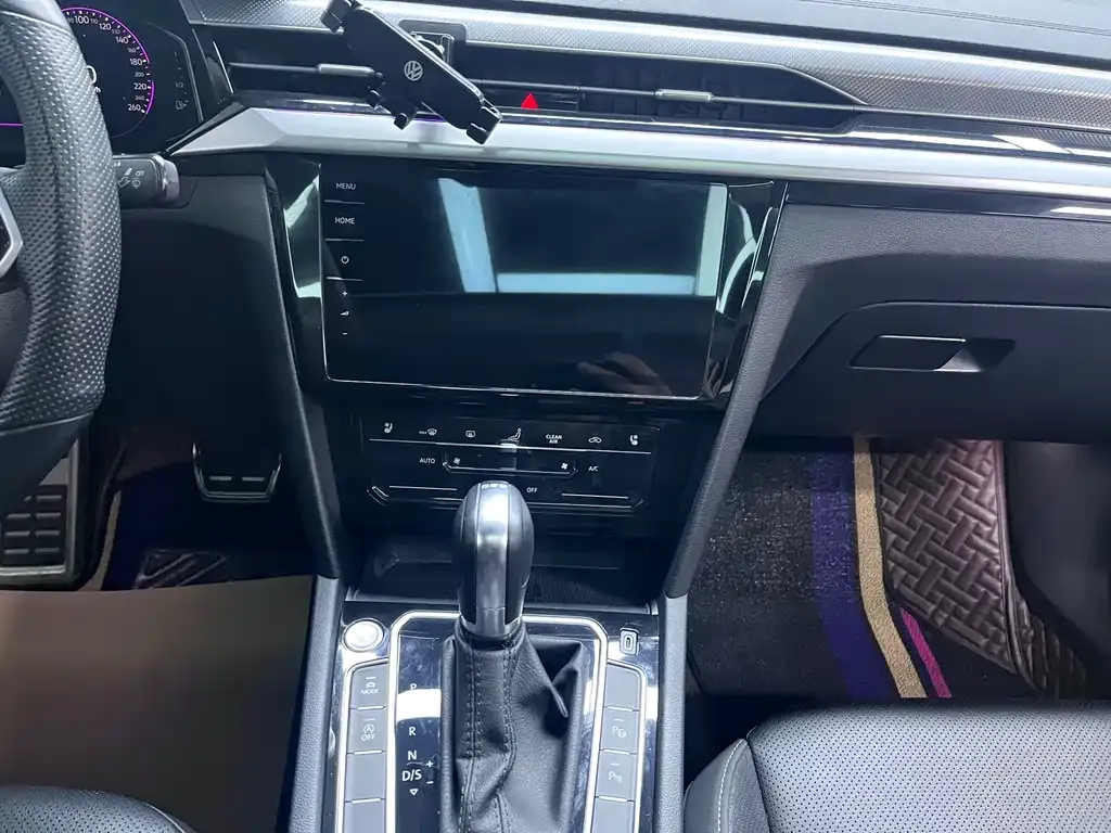 Volkswagen CC 2023 из CN, фото 6