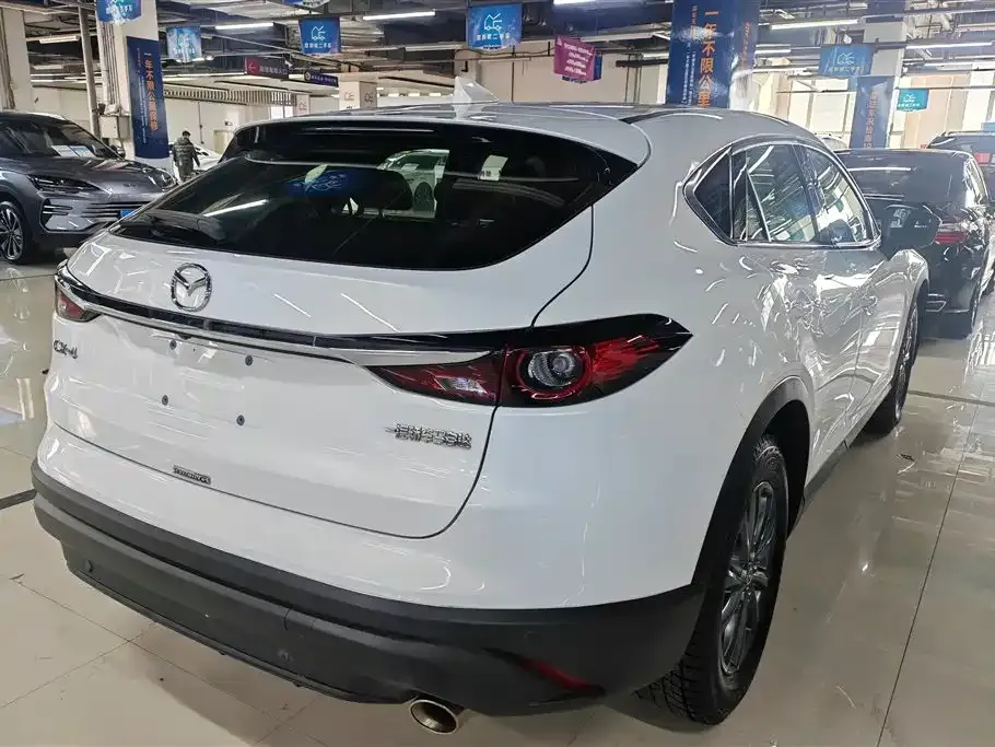 Mazda CX-4 — фото 3