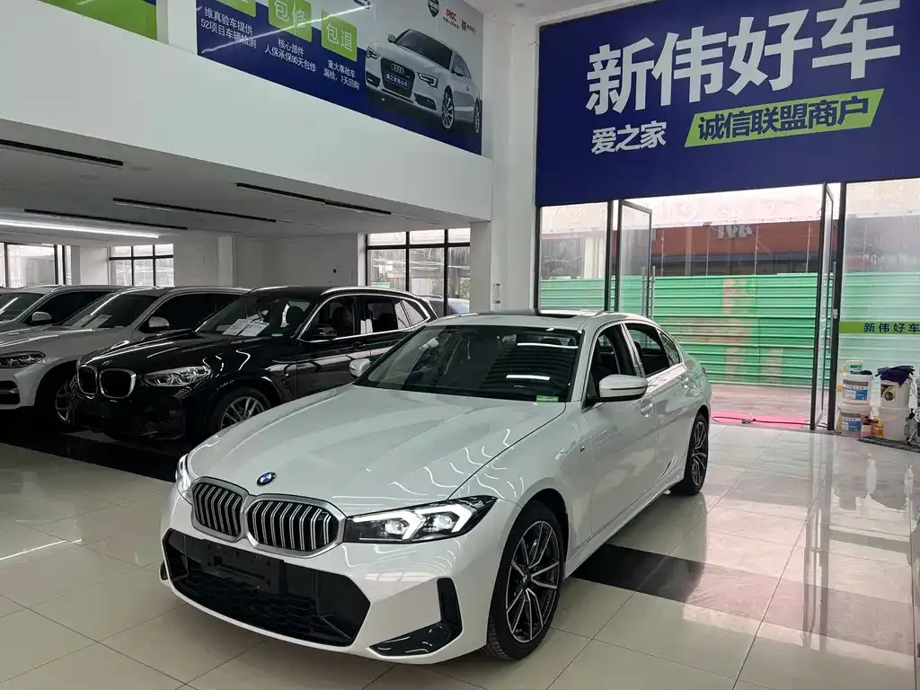 BMW 3 Series 2024 из CN, фото 3