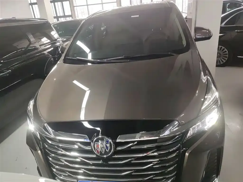 Buick GL8 2023 из CN, фото 5