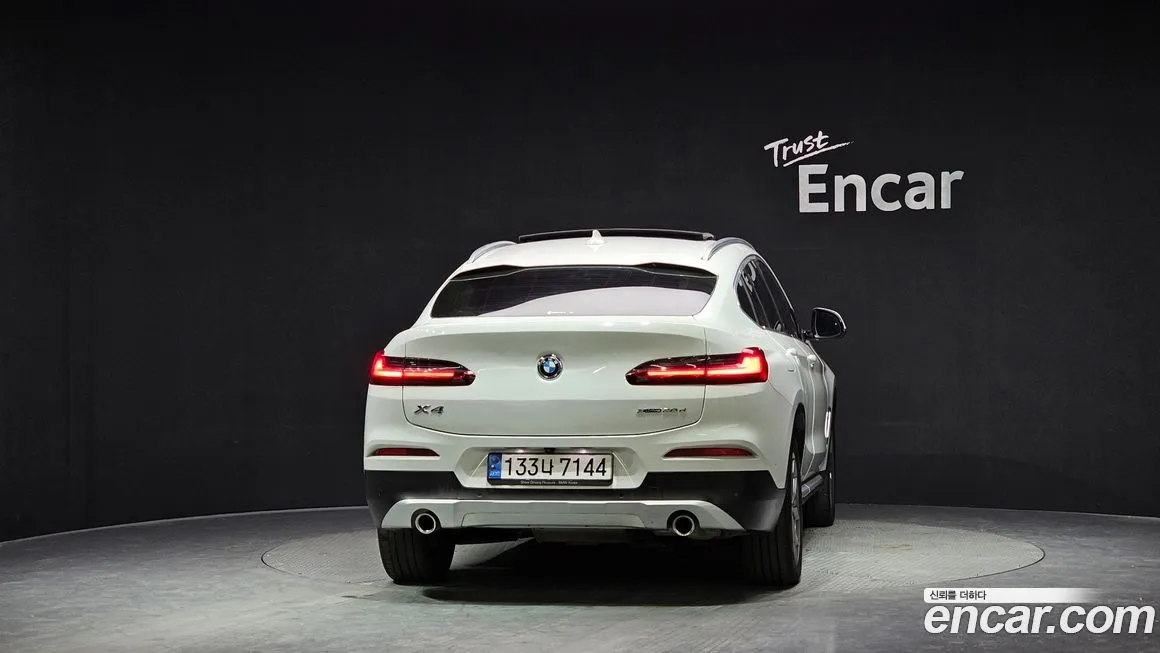 BMW X4 2021 из KR, фото 3