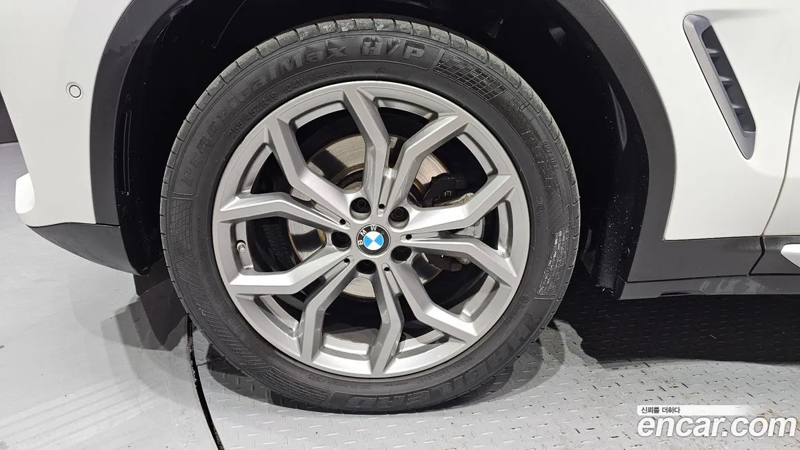 BMW X4 2021 из KR, фото 5