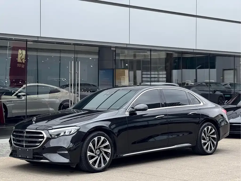 Mercedes-Benz E-Class 2024 из CN, фото 1