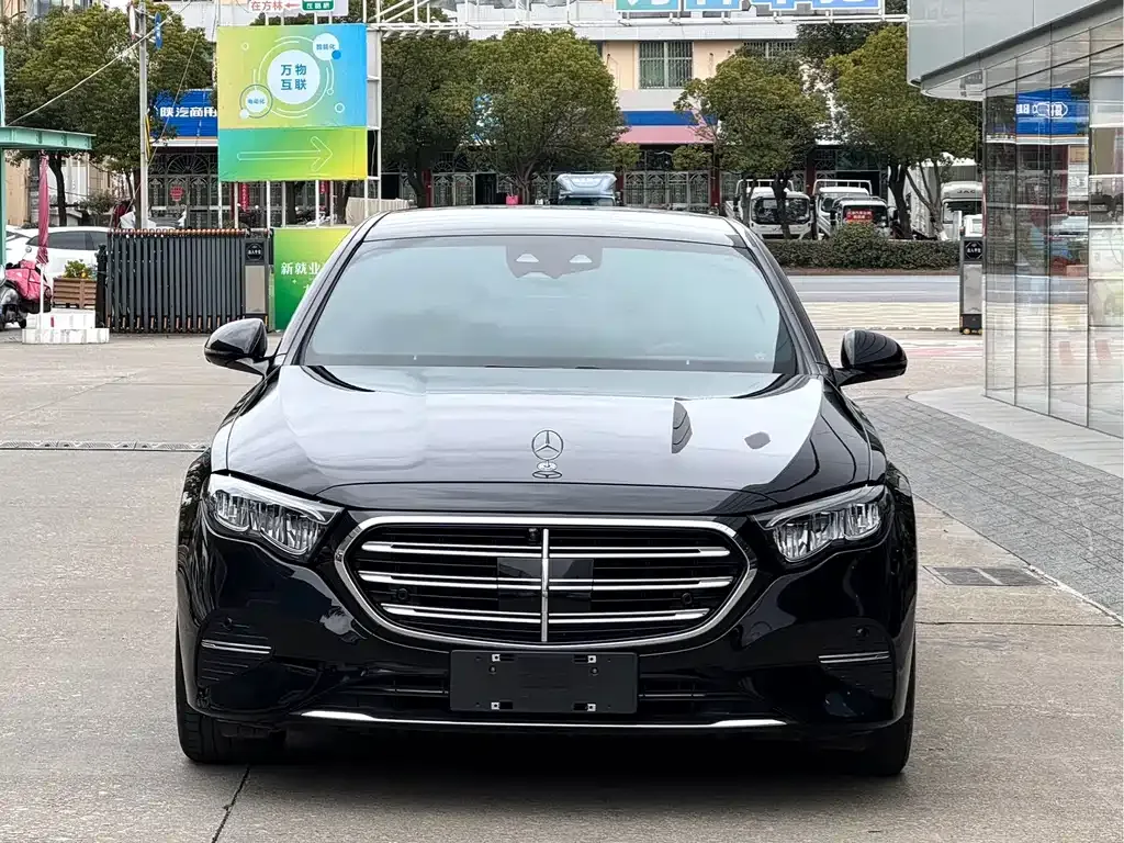 Mercedes-Benz E-Class 2024 из CN, фото 9