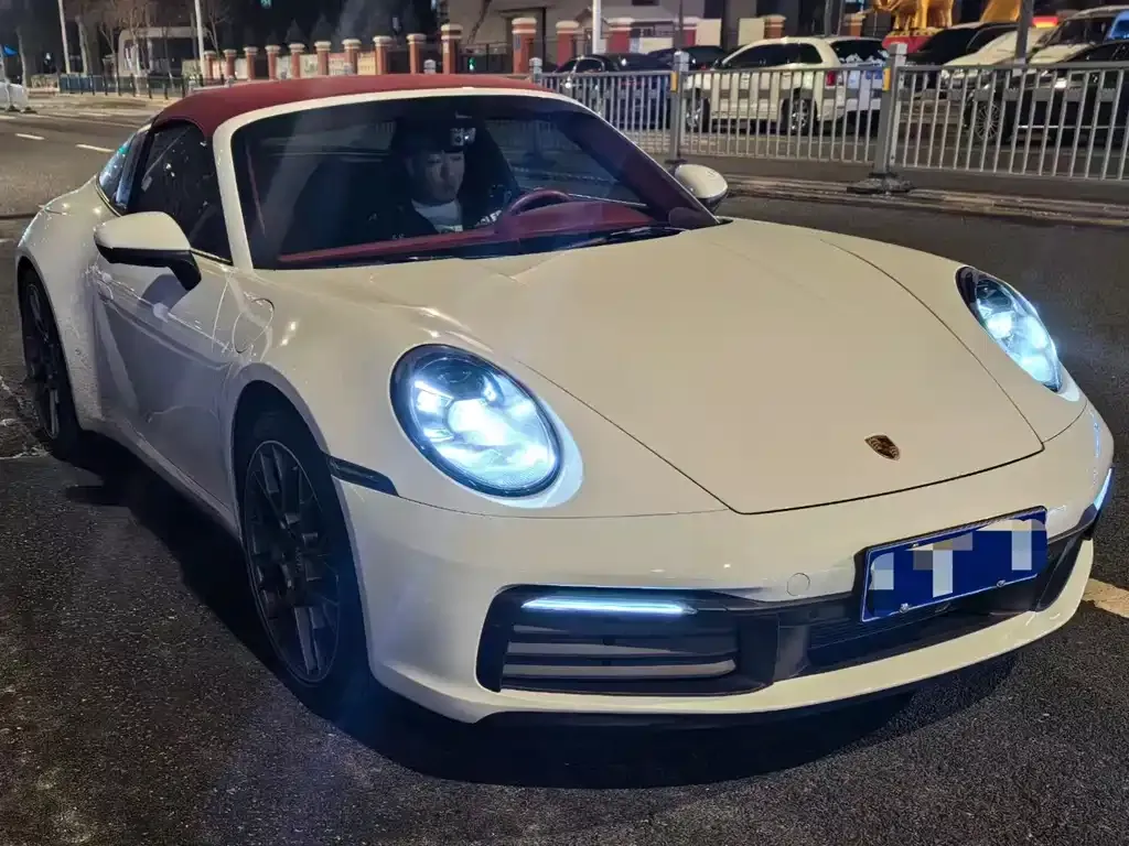 Porsche 911 2023 из CN, фото 4