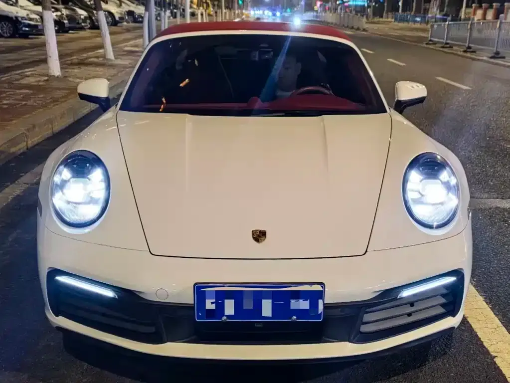 Porsche 911 2023 из CN, фото 3