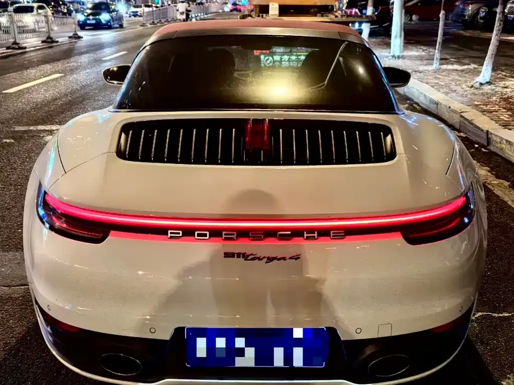 Porsche 911 2023 из CN, фото 7