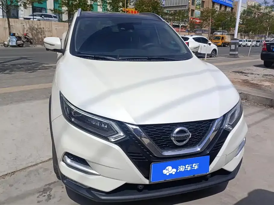 Nissan Qashqai — фото 8