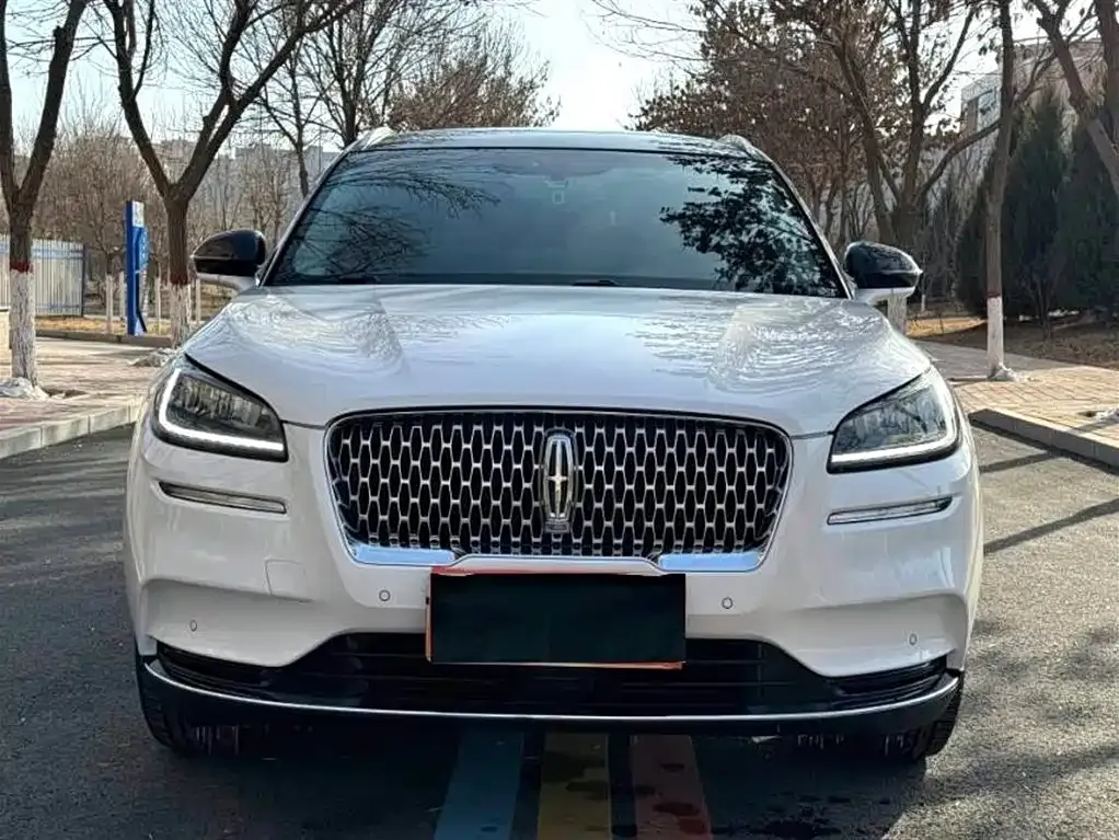Lincoln Corsair — фото 10