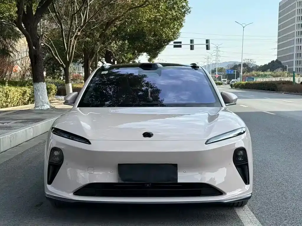 NIO ET5T 2024 из CN, фото 7