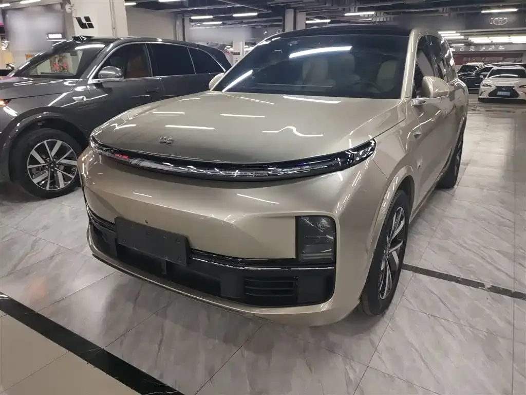 Li Auto L8 2023 из CN, фото 10