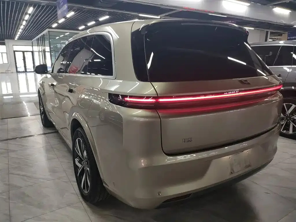 Li Auto L8 2023 из CN, фото 5