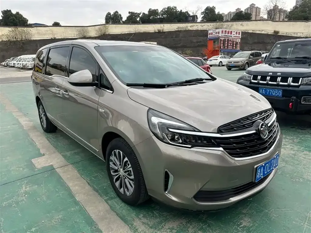 Buick GL8 2022 из CN, фото 1