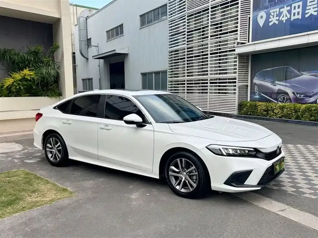 Honda Civic 2024 из CN, фото 3
